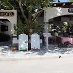 Ostria