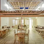 Ostria Hotel 2*