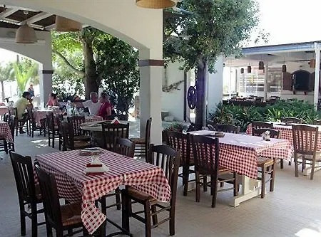 Ostria 2*