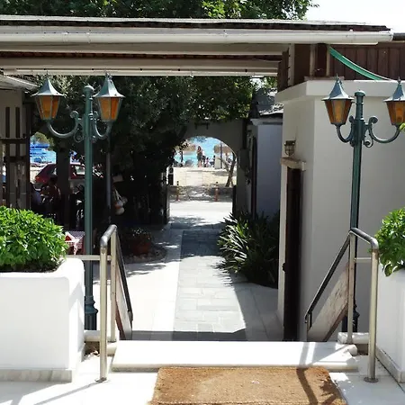 Hotell Ostria Agios Prokopios (Naxos)