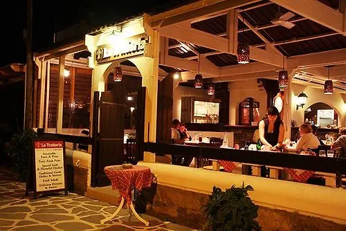 Ostria Hotell Agios Prokopios (Naxos)